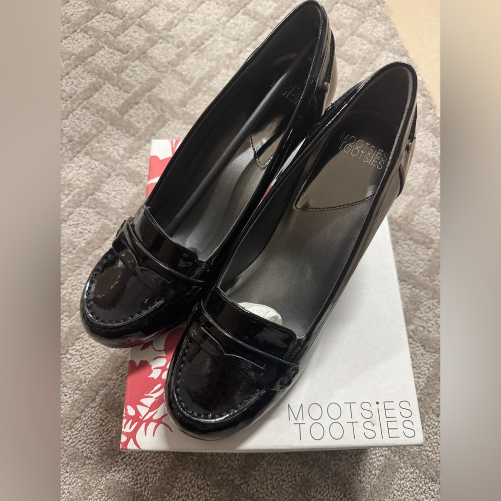 Mootsies Tootsies Black Women's Shoes Size 9.5